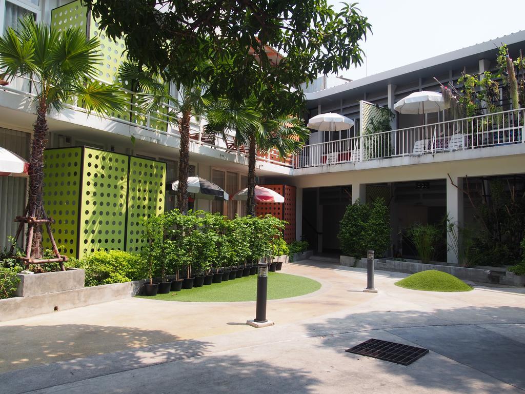 Hotel Retroasis Bangkok Exterior foto